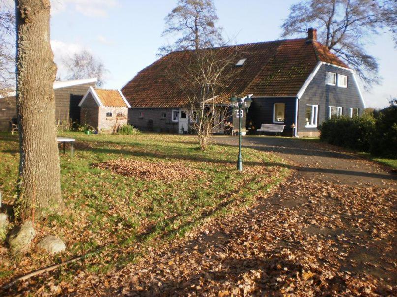 Pipowagen Elsebein Groningen Westerwolde Unieke Ligging Met Eigen Tuin En Vrij Uitzicht Over Veld Naar Natuurgebied Onstwedde Eksteriør bilde